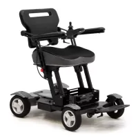 Кресло-коляска с электроприводом MET Compact Pro 4WS, артикул 20018, складная, с анатомическим сиденьем и системой подруливания задних колес